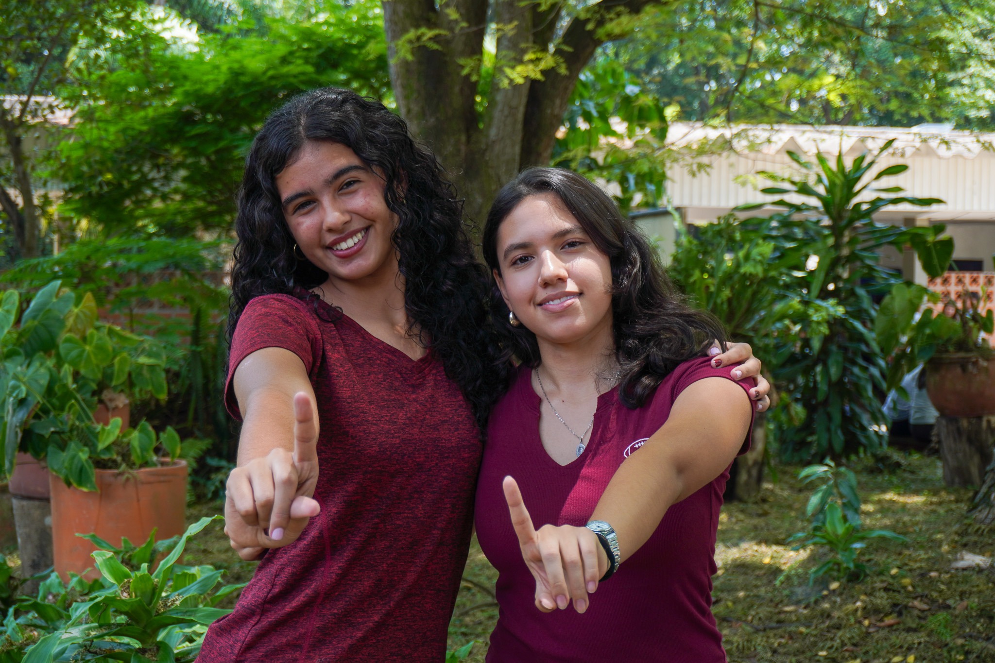 Verónica y Ana Paula
