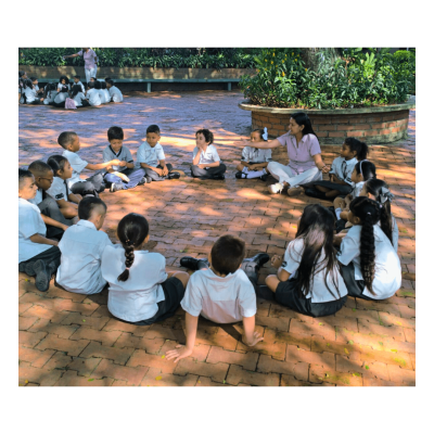 Nuestros pequeños de Edu. Inicial aprendieron a resolver conflictos a través del diálogo con cuentos, canciones, murales y juegos cooperativos.